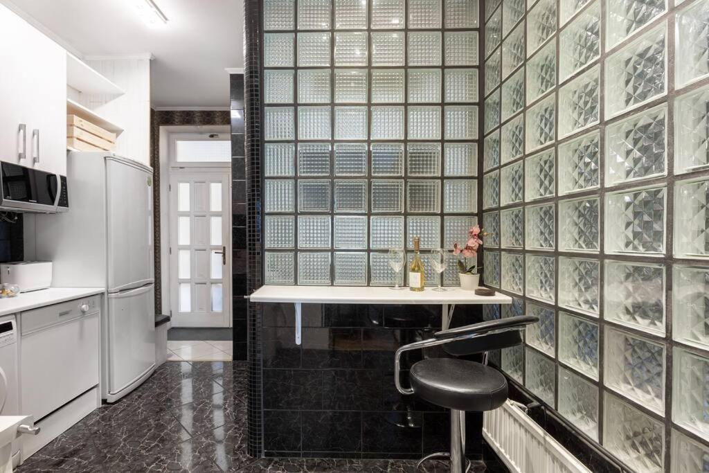 Stylish Central Budapest Apartment ภายนอก รูปภาพ